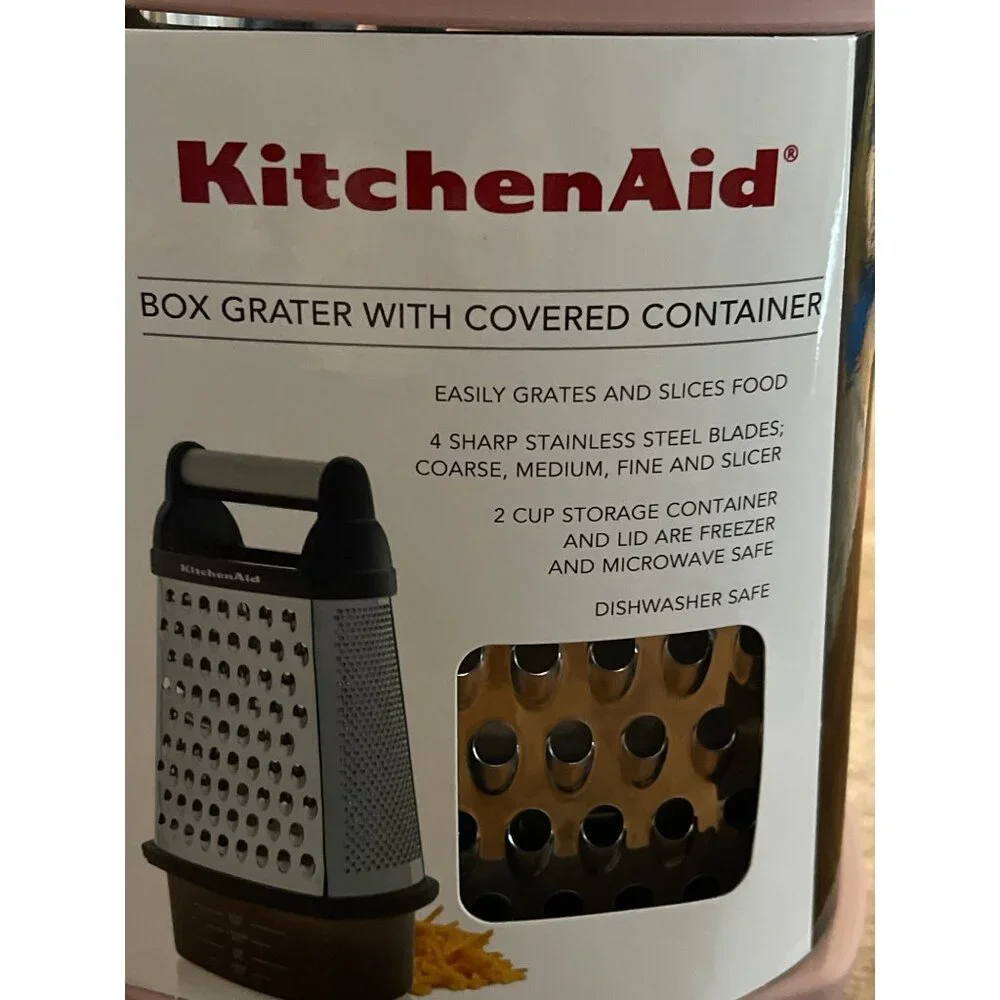 KitchenAid‎ Pink Box Grater Covered Container 4 Stainless Steel Blades New